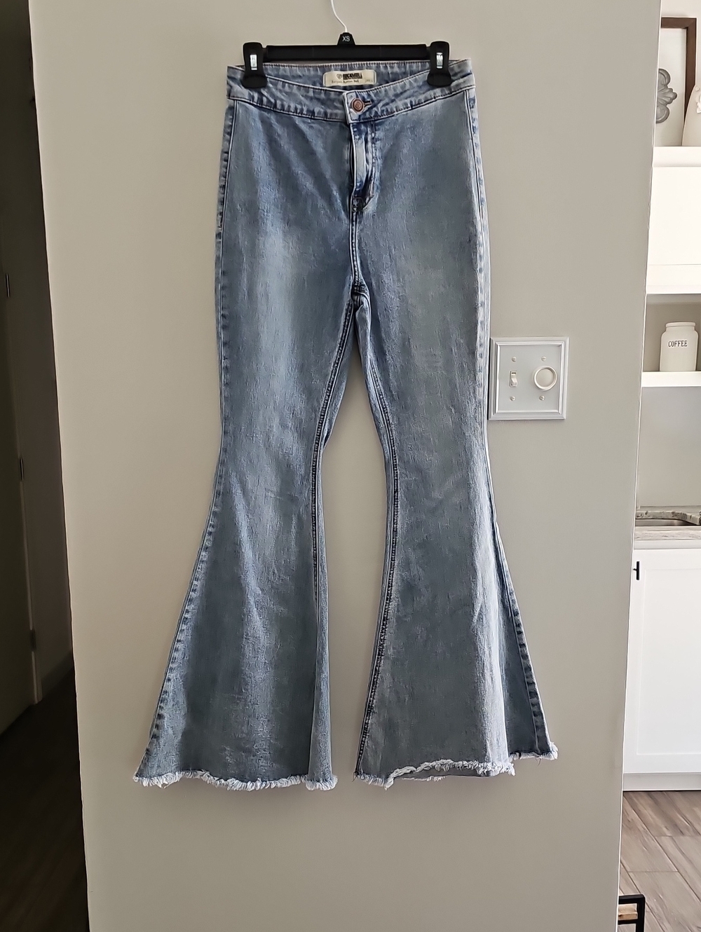 Rock & Roll Cowgirl Light Blue Bell Bottom Jeans Festival